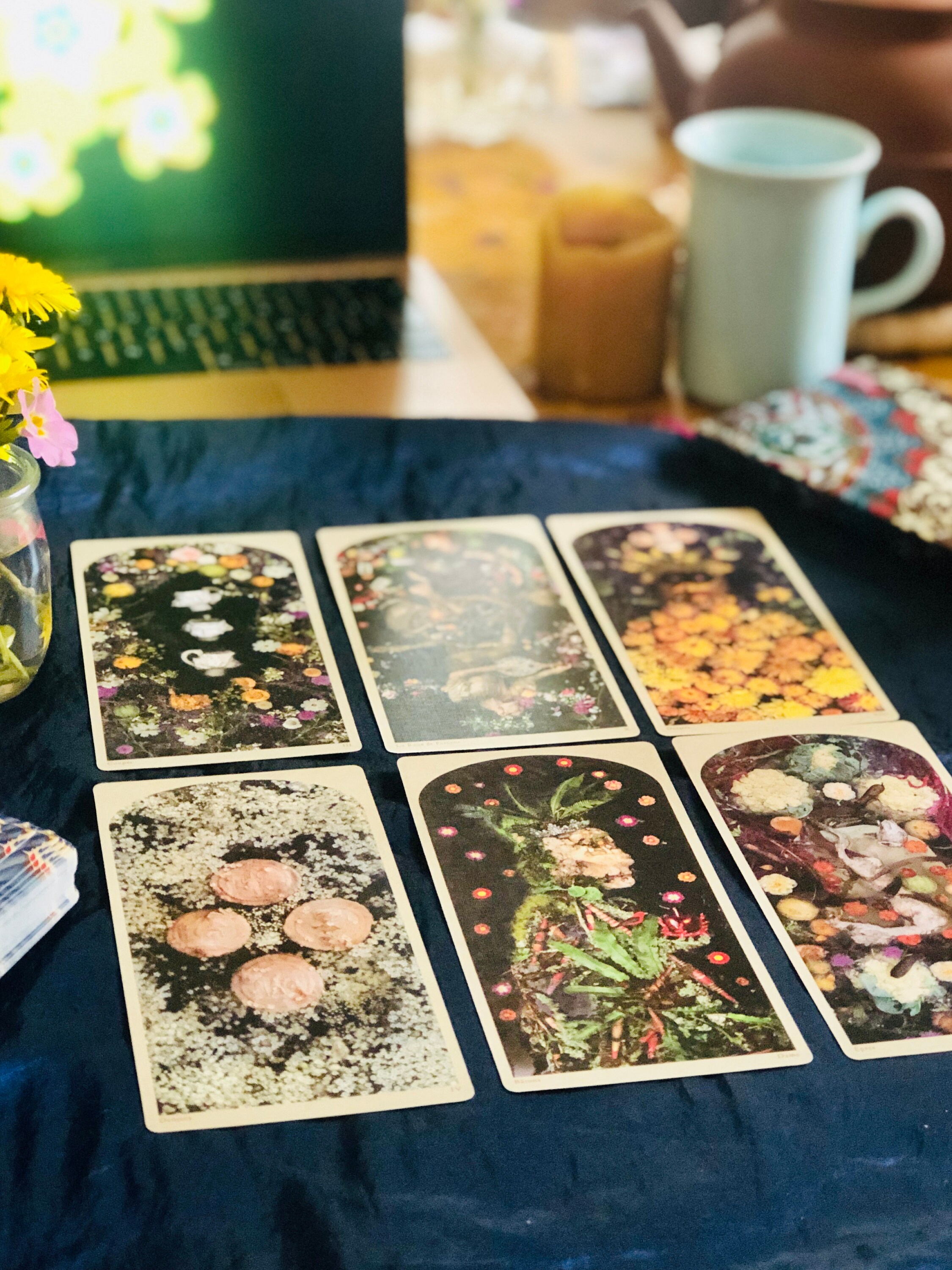 Tirage Karmique sur Une Vie Passée à Débloquer