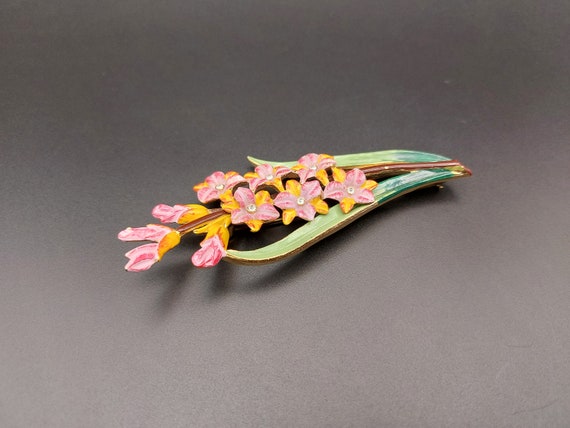Large 1940s Coro flower brooch, enameled with rhi… - image 2