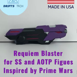 Könnte beinhalten: Ein 3D-gedruckter Requiem Blaster in Schwarz und Lila, inspiriert von Prime Wars. Die Spielzeugpistole hat ein schlankes Design mit roten Akzenten und wird in den USA hergestellt. Der Text "Requiem Blaster for SS and AOTP Figues Inspired by Prime Wars" ist enthalten.