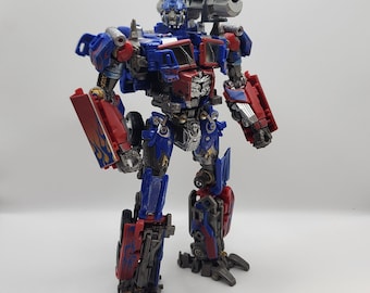 トランスフォーマー スタジオシリーズ 32 オプティマスプライム