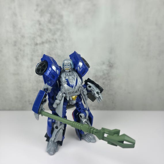 スタジオシリーズ ダークサイド・ムーン DOTM ホイールジャック