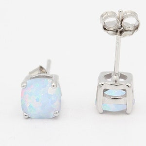 Cushion 3mm 4mm 5mm 6mm 7mm 8mm 9mm 10mm White Opal Stud Earring Solid 925 Sterling Silver Stud Post Earring Tiny Solitaire Lab White Opal