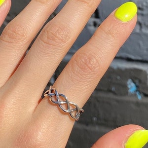 Sterling Silver Celtic Weave Ring - Trinity Knot Band (5mm)