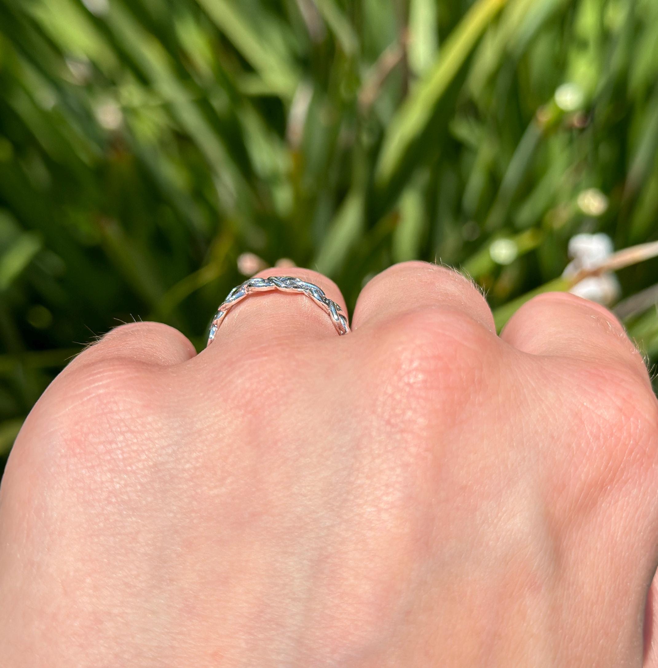 4.4 Mm Knotted Hearts Band Ring Trendy Band New Design Solid