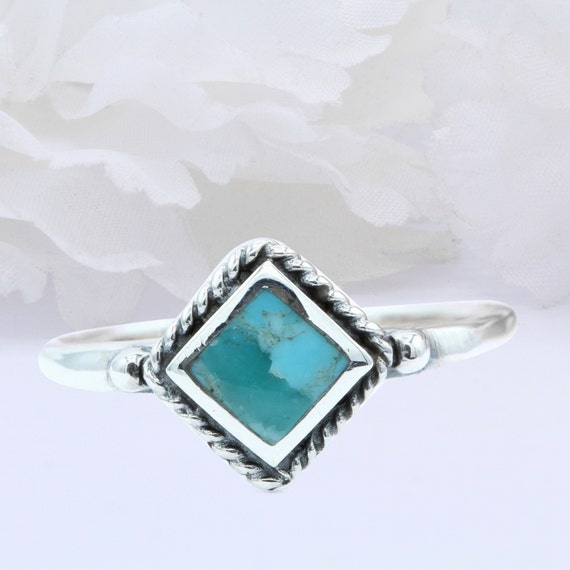 Simulated Turquoise Celtic Knot Marquise Ring - .925 Sterling Silver Band, Size 8