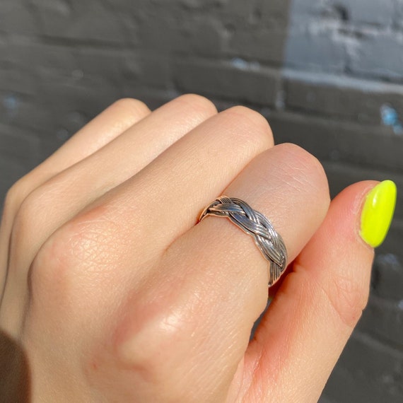 Infinity thumb ring deals