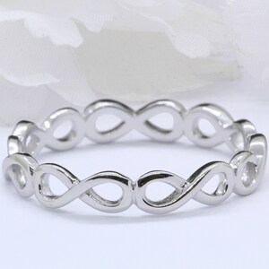 Sterling Silver Infinity Ring, Dainty Thumb Ring (4mm)