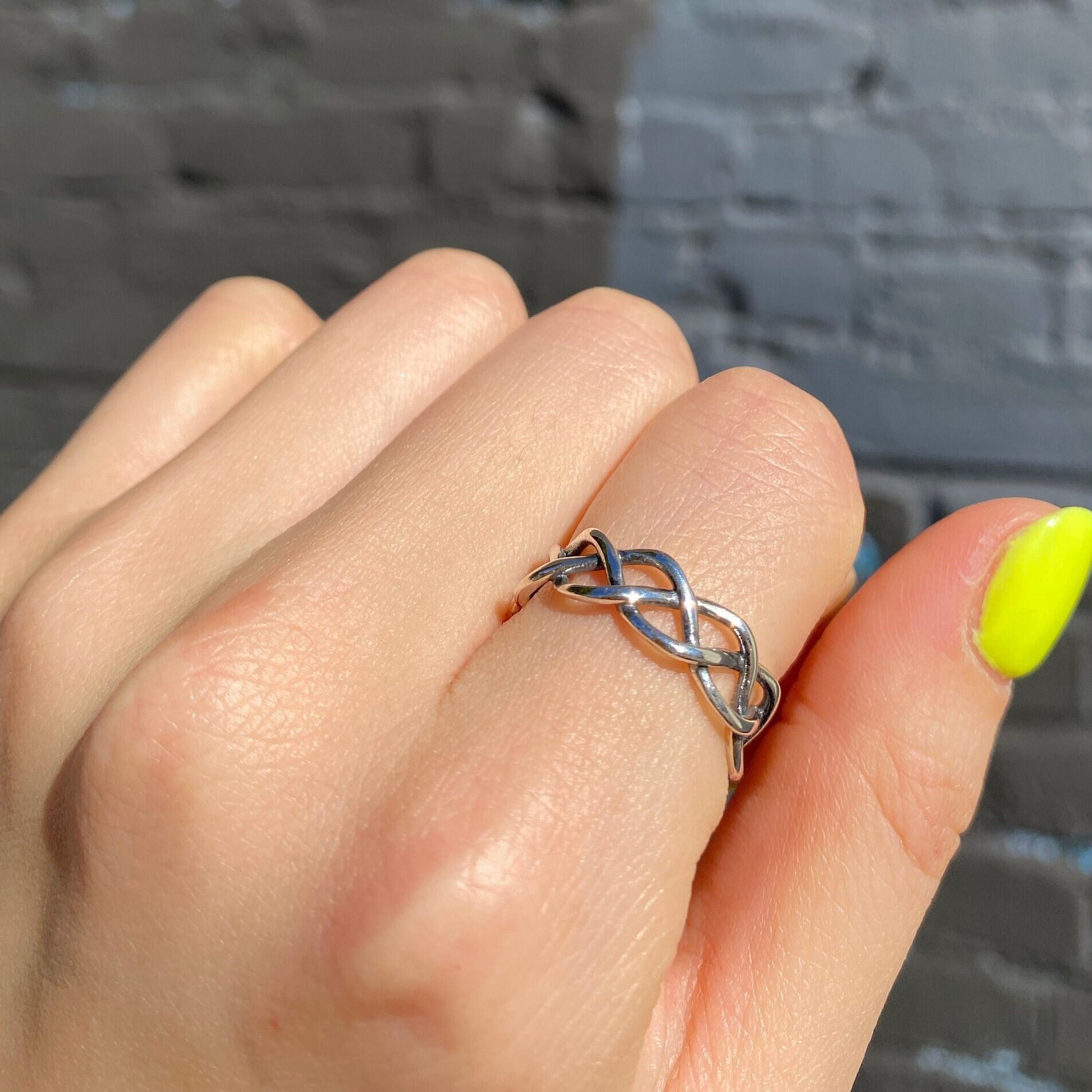 Sterling Silver Celtic Weave Ring - Trinity Knot Band (5mm) - Etsy