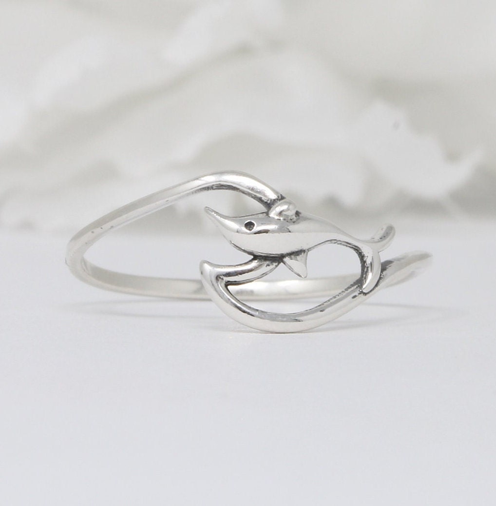 7.3 Mm Dolphin & Wave Ring Trendy Band Thumb New Design