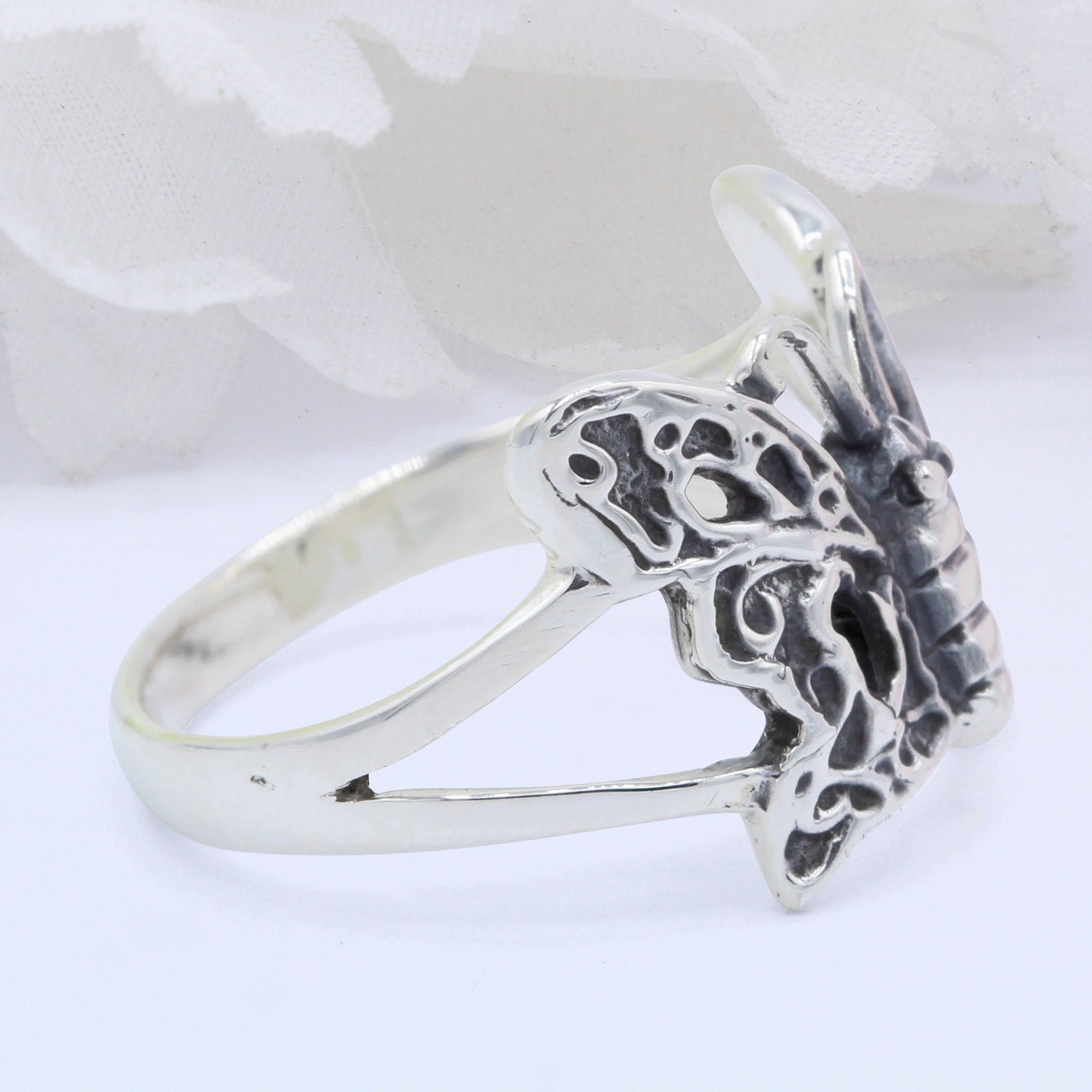 Butterfly thumb ring deals