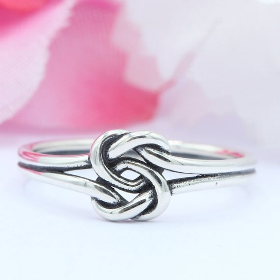 Sterling Silver Celtic Knot Ring: Weave Infinity Band, 7mm