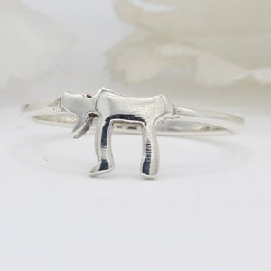 7.5mm Petite Dainty Khai Hebrew Celtic Jewish Chai Band Ring 925 Sterling Silver Celtic Oxidized Jewish Chai Shape Thumb Ring