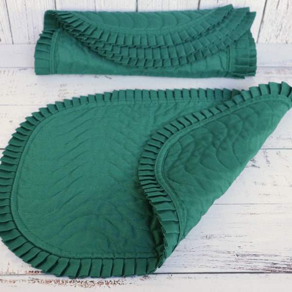 Quilted Placemat Set 4-pc Solid Green w/ Pleated Ruffle Edge | Vintage Table Linen Place Setting Country Cottage Dining Home Decor