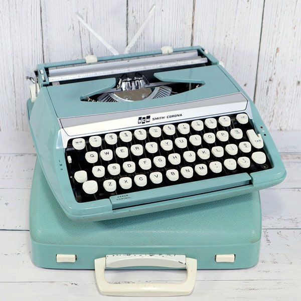 Vintage 1960s Typewriter Aqua Blue Smith Corona Corsair Deluxe Portable Carry Case Turquoise Teal Made in England | Gift for Writer Him Her