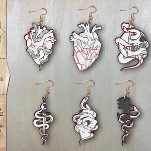 Pacote de brincos de cobra SVG, brincos de Halloween SVG, brincos de coração, arquivos Glowforge, arquivos cortados a laser