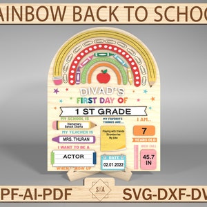 Personalisiertes Regenbogen Zurück zu Schulschild-Signatur, benutzerdefiniertes Kinderschulschild, Erster Tag der Vorschule, Zurück zu Schulbilder-Svg, digitale Datei