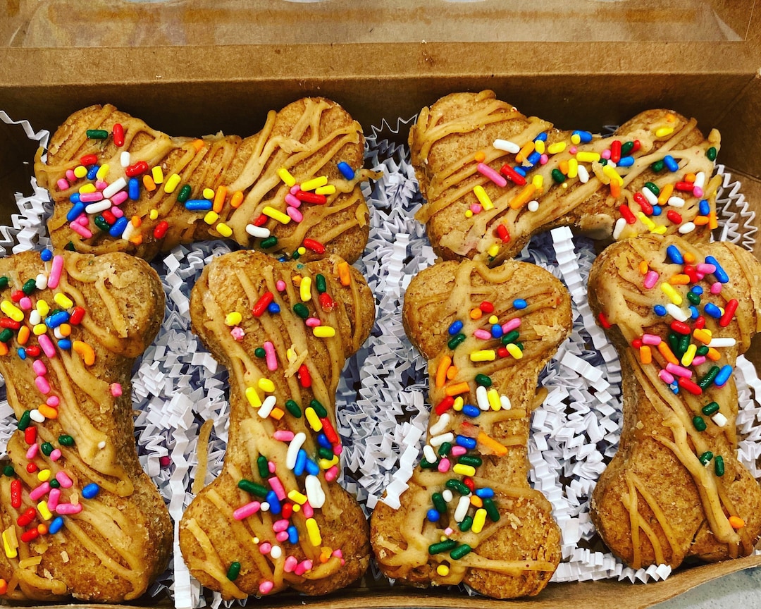 Iced Dog Treats Dog Treats Homemade Dog Treats Dog Birthday Peanut