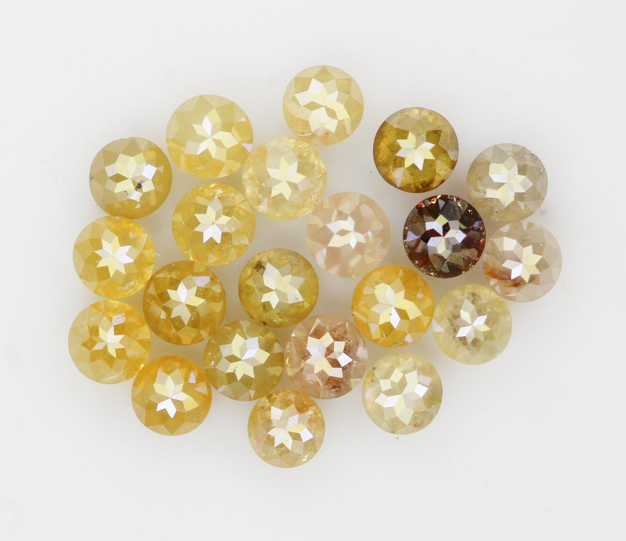 1.65 CT 天然ルースダイヤモンド ファンシーイエローカラー ラウンド