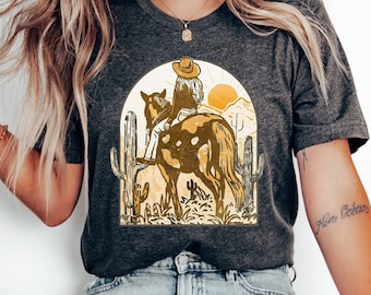 Retro Cowgirl T-Shirt: Western Rodeo Country Concert Outfit