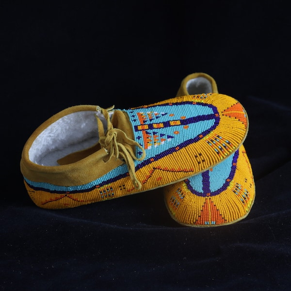 Handmade Beaded Leather Moccasins For Women. Native American Style Handmade Leather Moccasins