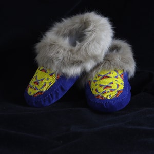 Handmade Beaded Leather Moccasins. Native American Style Moccasins For Women.