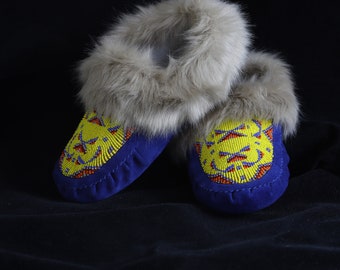 Handmade Beaded Leather Moccasins. Native American Style Moccasins For Women.