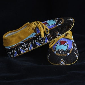 Handmade Beaded Leather Moccasins For Women. Native American Style Handmade Leather Moccasins