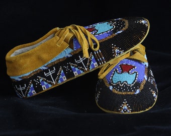 Handmade Beaded Leather Moccasins For Women. Native American Style Handmade Leather Moccasins