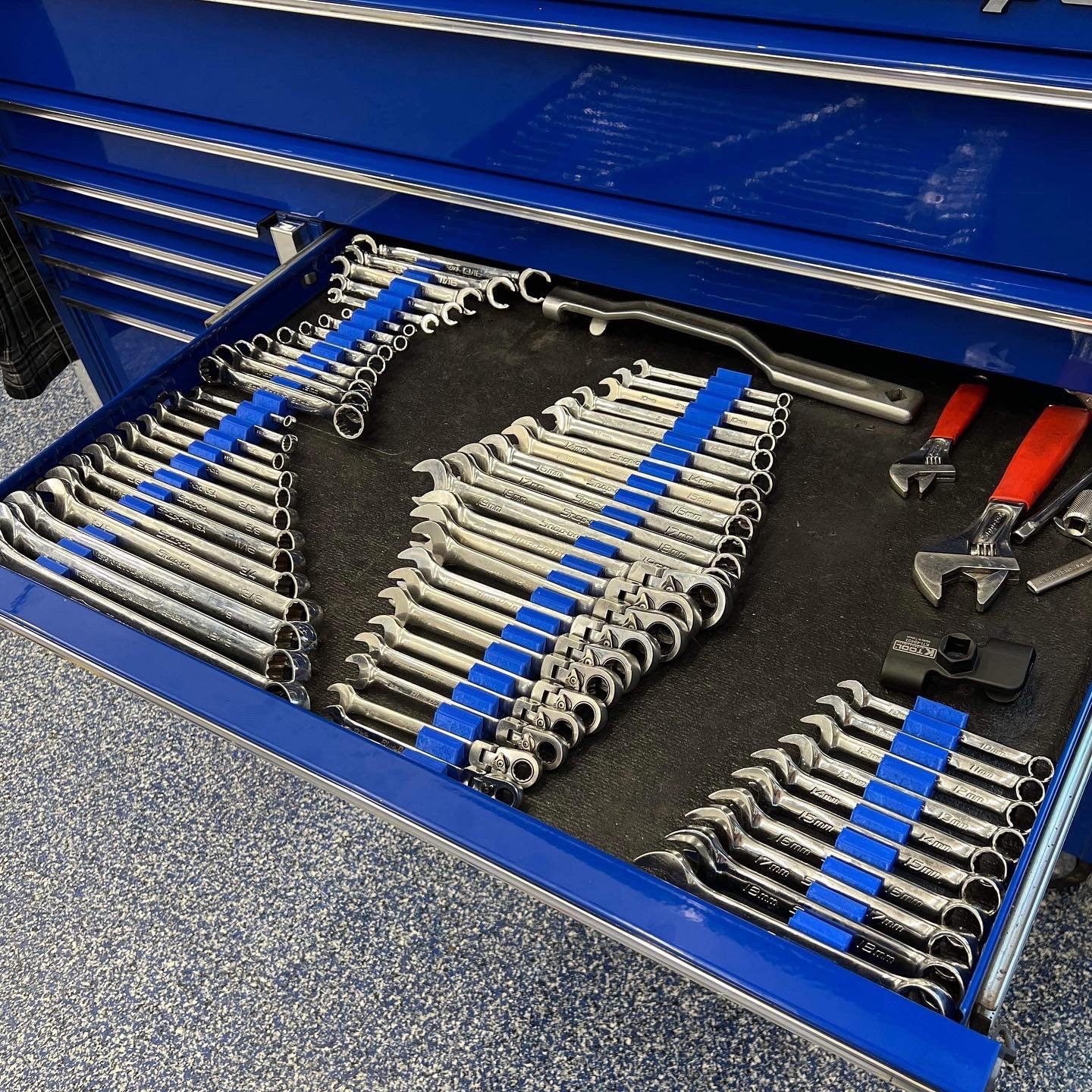 Modular Wrench Organizers 