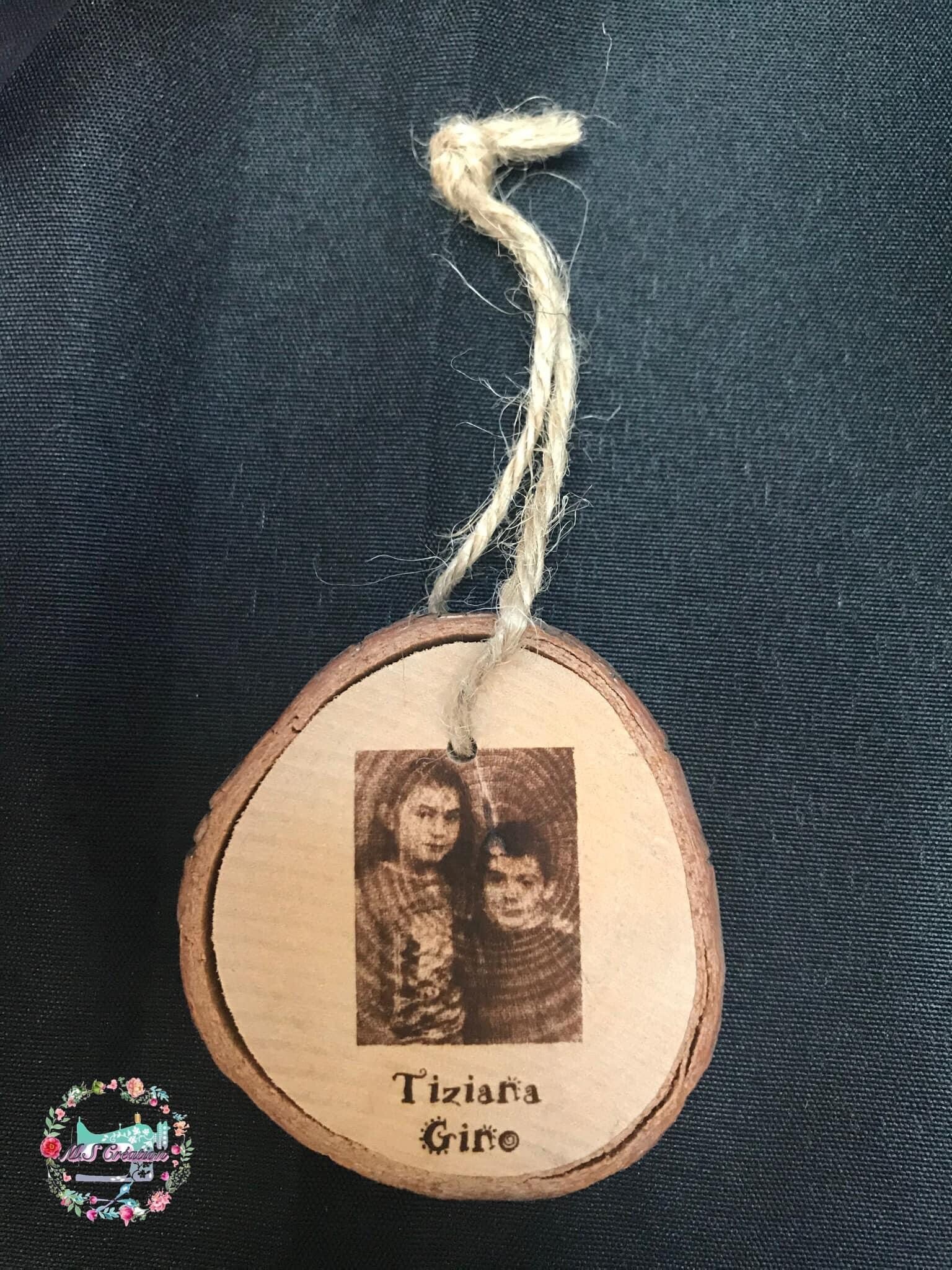 Ornements en Bois Personnalisé