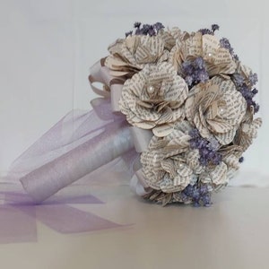 Bouquet da sposa di fiori di carta