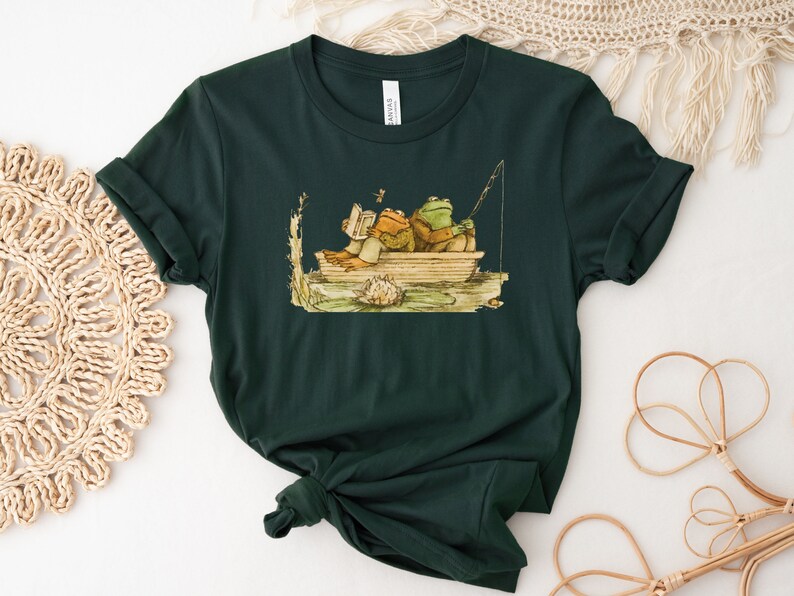 Frog And Toad Shirt • Vintage Classic Book Tee • ,Cottagecore Short Sleeve • Frog And Toad Fishing T-Shirt • Book Lover Gift