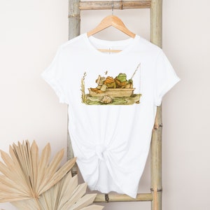 Frog And Toad Shirt • Vintage Classic Book Tee • ,Cottagecore Short Sleeve • Frog And Toad Fishing T-Shirt • Book Lover Gift