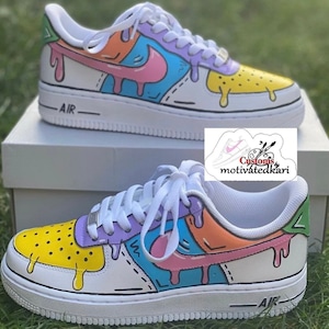 Dibujos animados coloridos de las Air Force 1 personalizadas