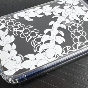 Puakenikeni Curvilinear Lei iPhone 17 Clear Phone Case: Hawaiian Flower Art/Floral Silhouette and Lineart/ Hand Illustrated Design Bild 9