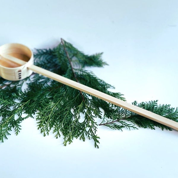 Handmade wooden sauna ladle | Japanese style | Hinoki cypress | Length 20inch / 51cm