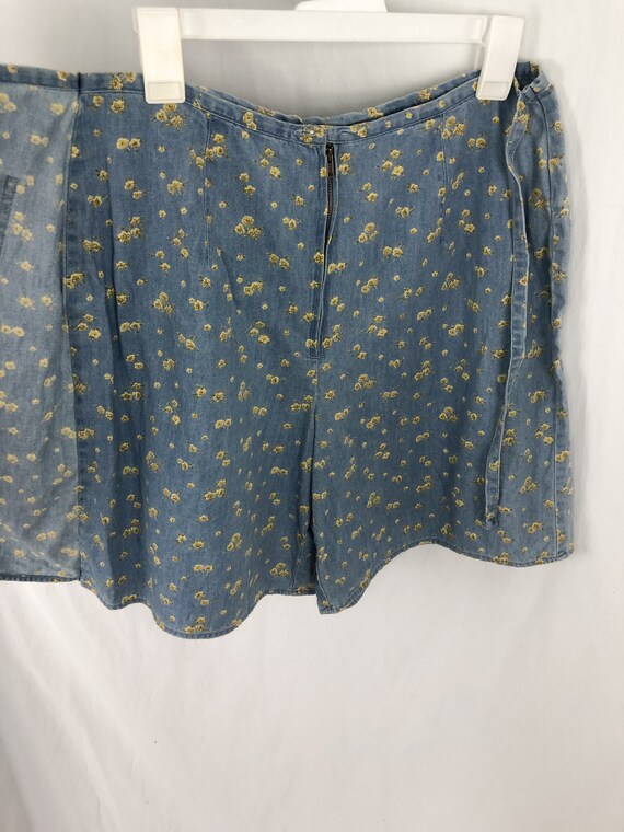 Vintage Denim Skort | Floral Denim Bottoms | Flor… - image 3