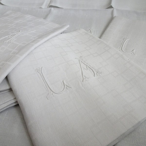 6 L.A monogrammed large vintage French dinner napkins, gorgeous linen damask, hand embroidered. Vintage French linen