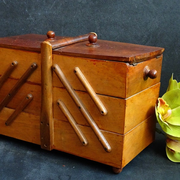 Vintage Accordion Sewing Box. Wooden Jewelry Storage Box. Accordion Caddy