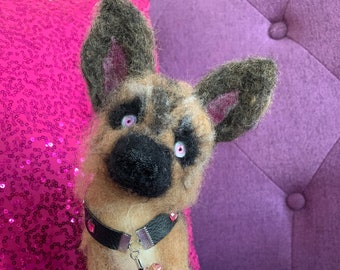 Dog Sculpture - Needle Felted Dog - German Shepherd Doll - Wool Sculpture - Custom Dog Doll - German Shepherd Sculpture