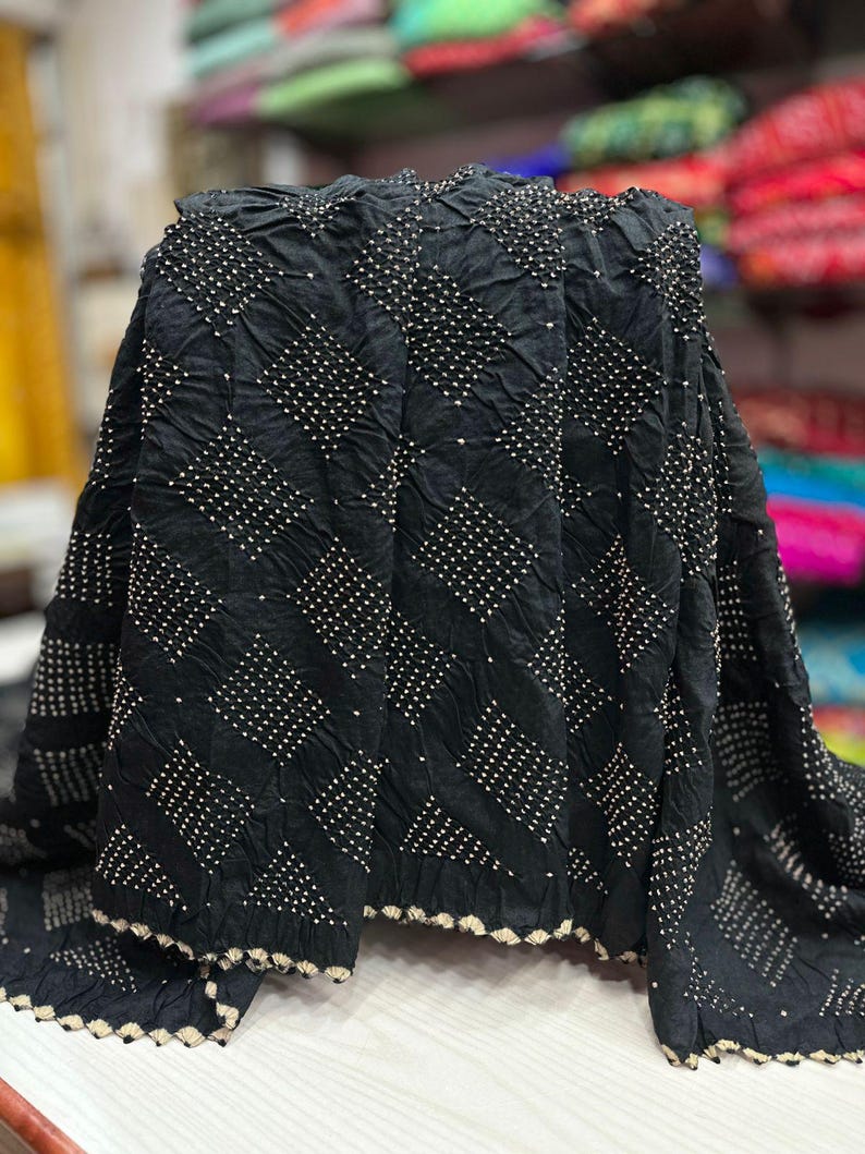 Hand-painted Kalamkari Bandhani Saree in Pure Munga Silk - Etsy