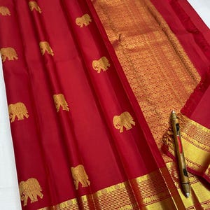 Kanchipuram Handloom Silk Saree: Red Butta Design