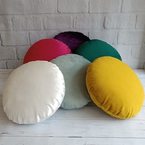 Round Velvet Pillow Cover, Custom Decorative Modern Pillowcase, Personalized Luxury Colorful Seat Cushion, Zippered Pillows, Stool Cushions