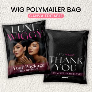 Könnte beinhalten: Zwei schwarze Polymailer-Taschen mit einem rosa-weißen Design. Die vordere Tasche zeigt den Text "LUXE WIGGY" und "Ihr Paket ist angekommen!" Die hintere Tasche zeigt den Text "LUXE WIGGY" und "DANKE" mit der Website-Adresse "WWW.YOURWEBSITE.COM".