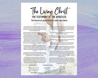 Op de afbeelding: Een zwart-wit printbaar document met de titel "De levende Christus: Het getuigenis van de apostelen" en de tekst "De Kerk van Jezus Christus van de Heiligen der Laatste Dagen". Het document bevat een citaat over Jezus Christus en de handtekeningen van het Eerste Presidium en het Quorum der Twaalf Apostelen.