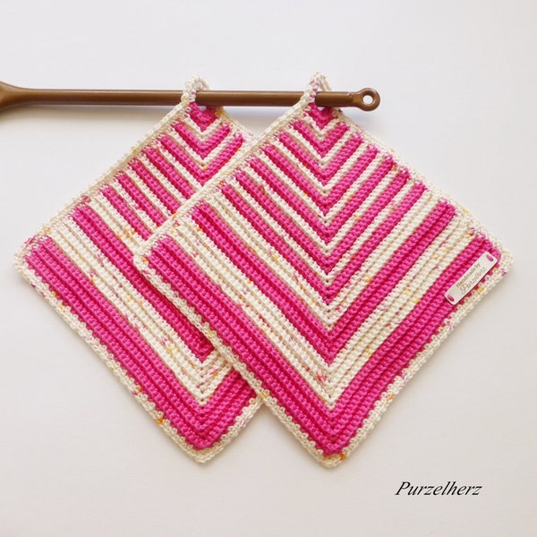 1 Paar gehäkelte Topflappen - Küchenhelfer,Potholder,Geschenk neue Wohnung,Baumwolle,fuchsia,wollweiß