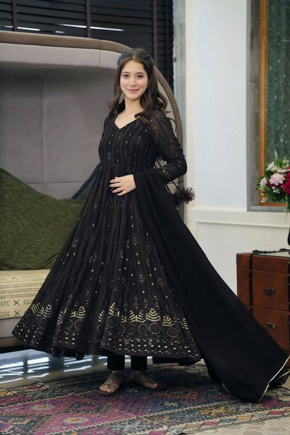 YIPU9733 Made to Measure Silver Beads and Sparkle Embroidered Black Gown  with Heavy Net Dupatta – Chhabra 555