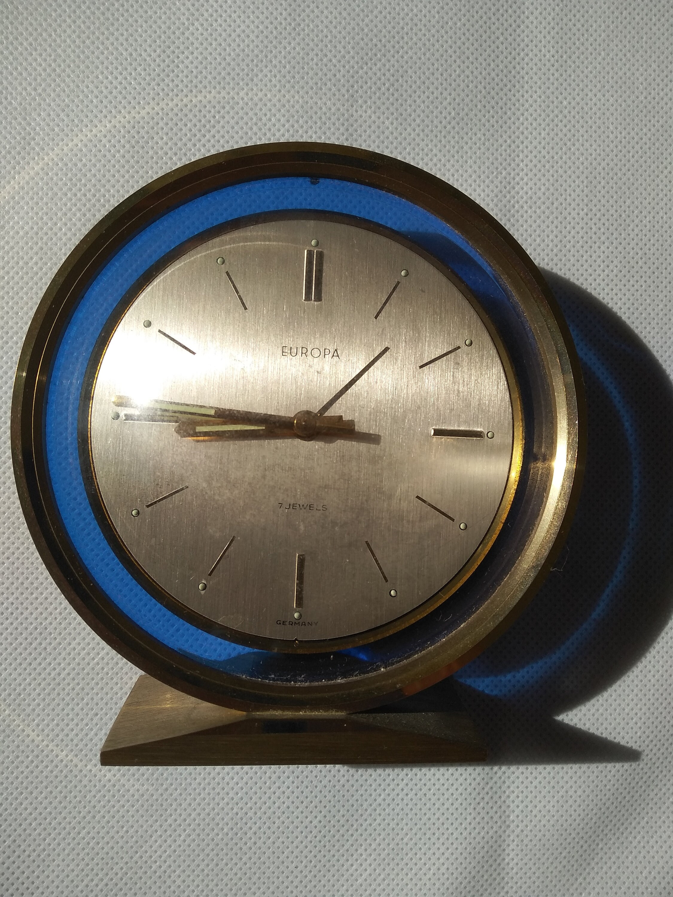 Antique Europa Table Clock, Rare and Collectible Model, 7 Jewels, Blue