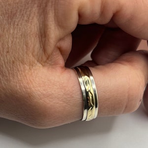 Vintage gold ring in two colors
