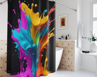 Peut inclure: Un rideau de douche avec un motif d'éclaboussures de peinture colorées. Les couleurs sont le bleu, le jaune, le rose et l'orange. Le fond est noir.